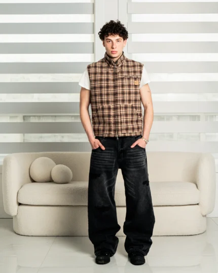 DISTRESSED DENIM - WASHED BLACK